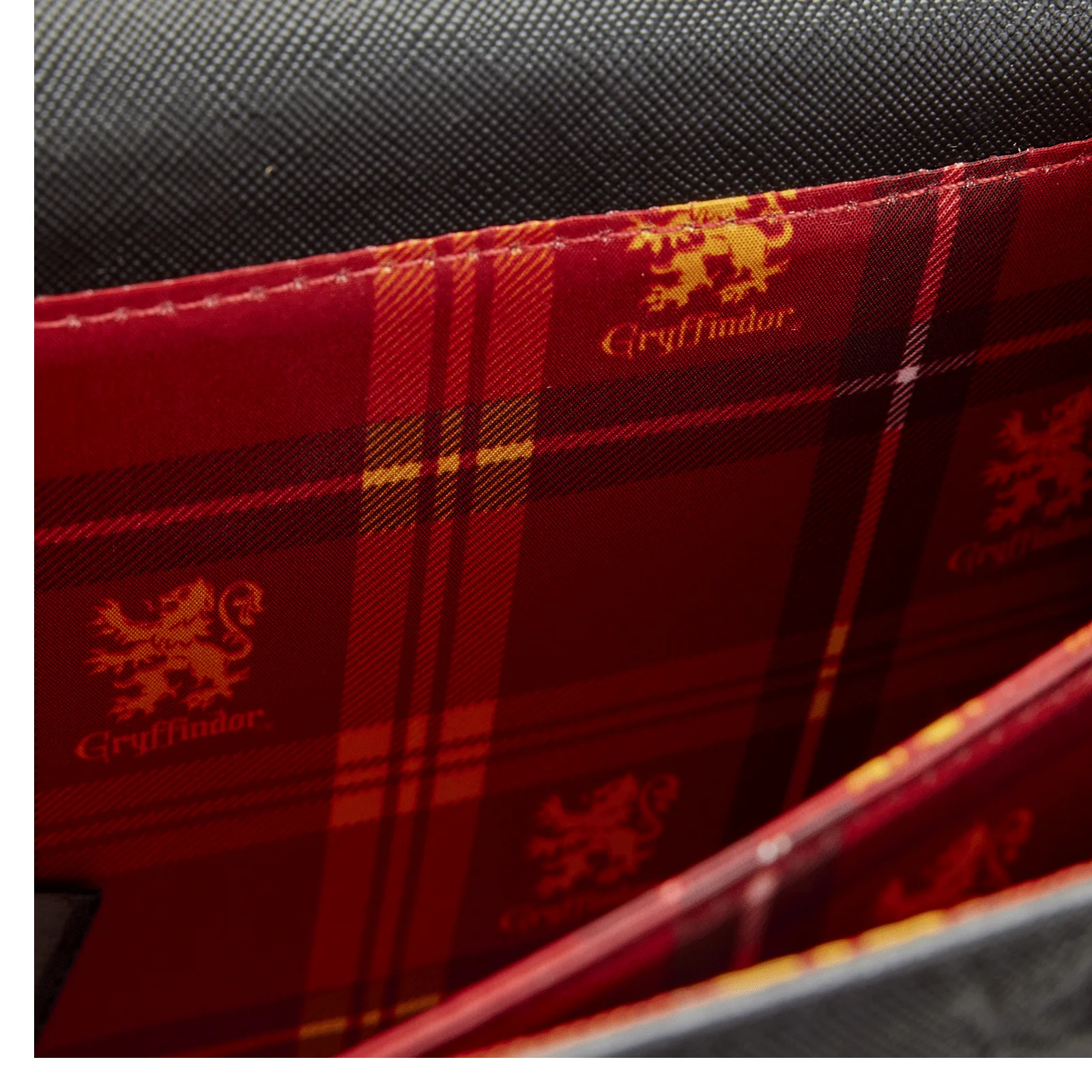 Loungefly x Harry Potter Gryffindor Chain Strap Crossbody Bag - Image 7