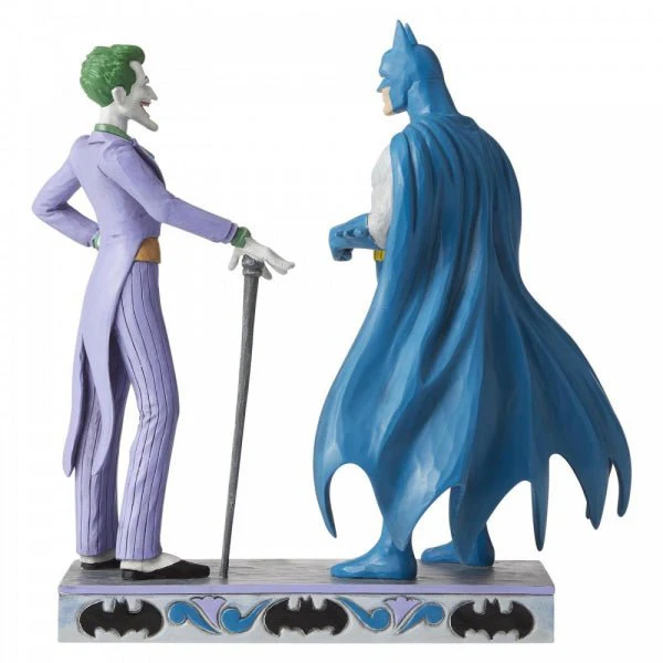 DC Comics by Jim Shore - Batman and The Joker Figurine - Image 4