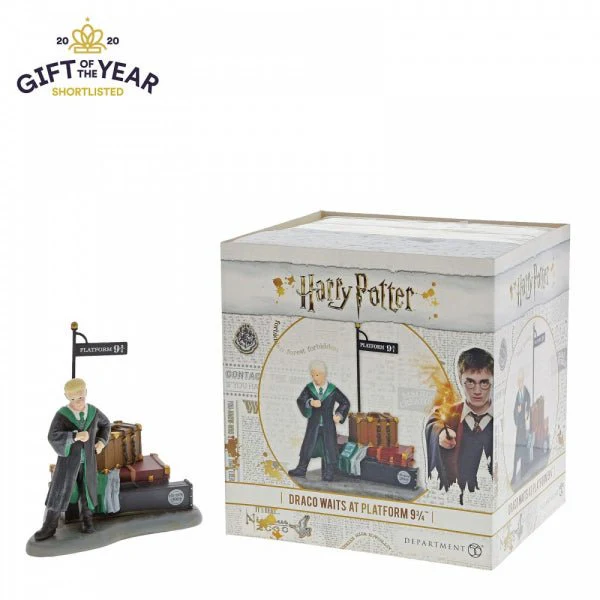 Wizarding World of Harry Potter - Draco Malfoy Waits at Platform 9¾ Figurine - Image 3