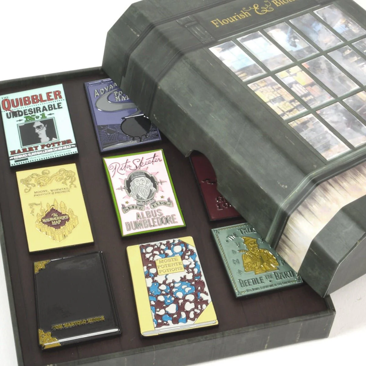 Harry Potter Flourish and Blotts Pin Badge Set - Image 2