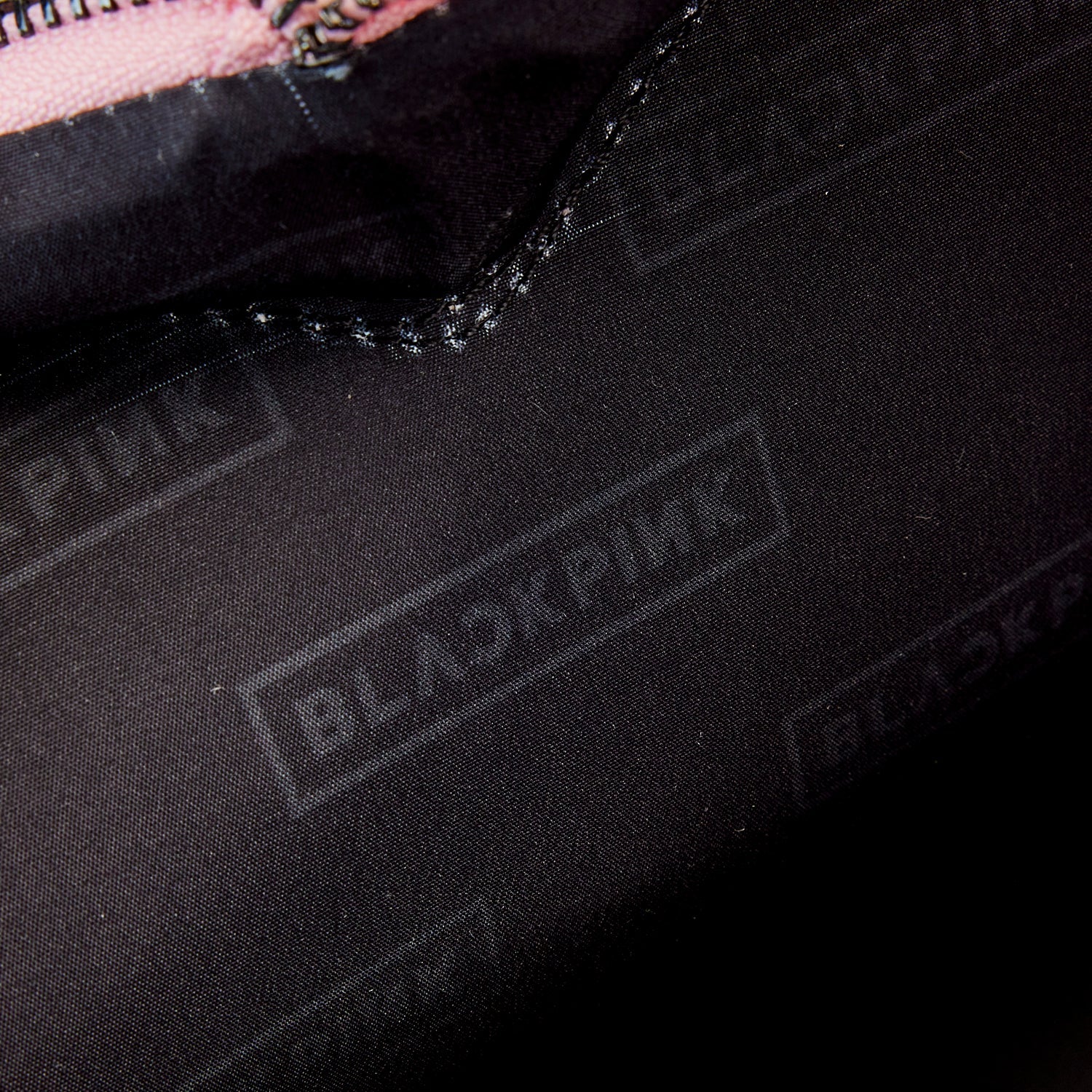 Loungefly x BLACKPINK Heart Crossbody Bag - Image 4