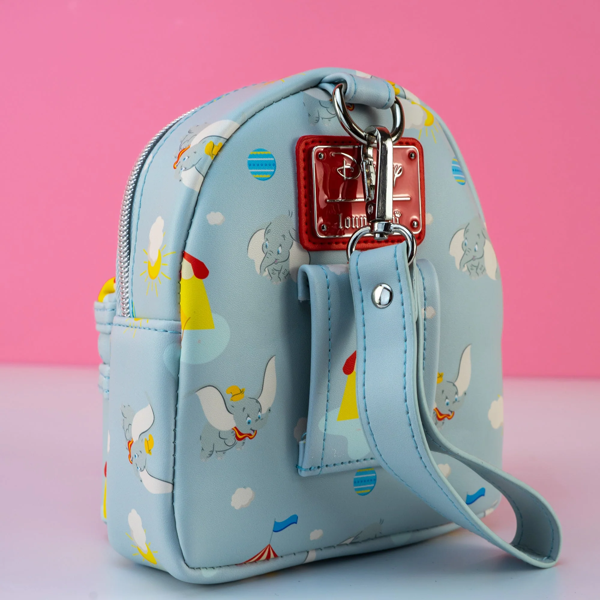 Loungefly x Disney Dumbo Classic Print Wristlet - Image 4