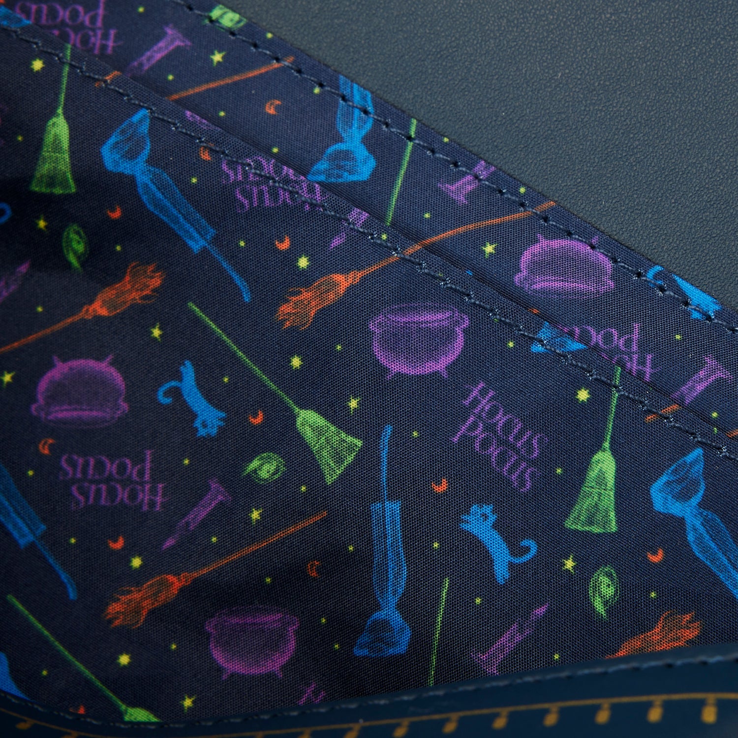 Loungefly x Disney Hocus Pocus Book Crossbody Bag - Image 6