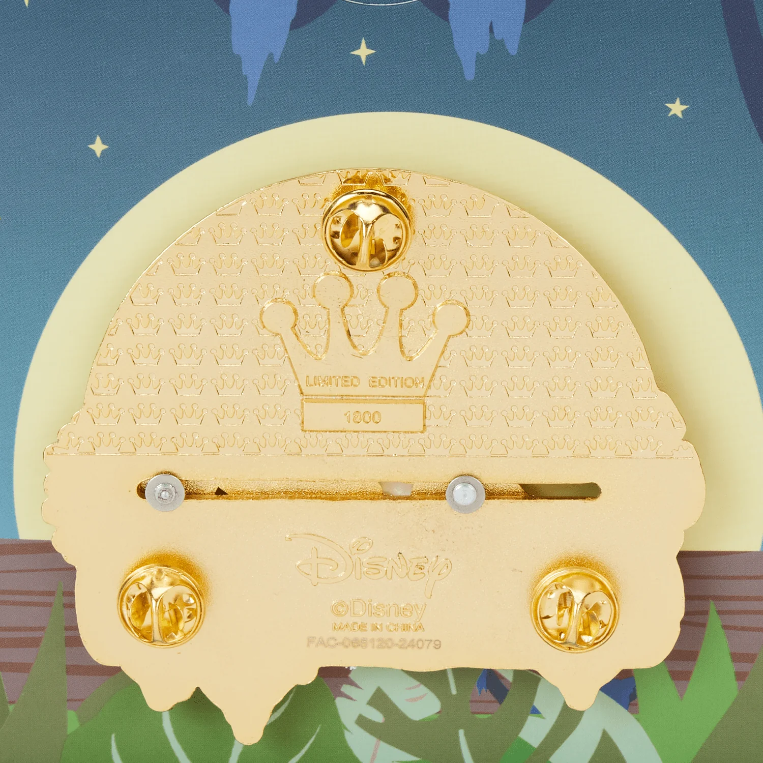 Loungefly x Disney Lion King 30th Anniversary Hakuna Matata 3" Collectors Pin - Image 6