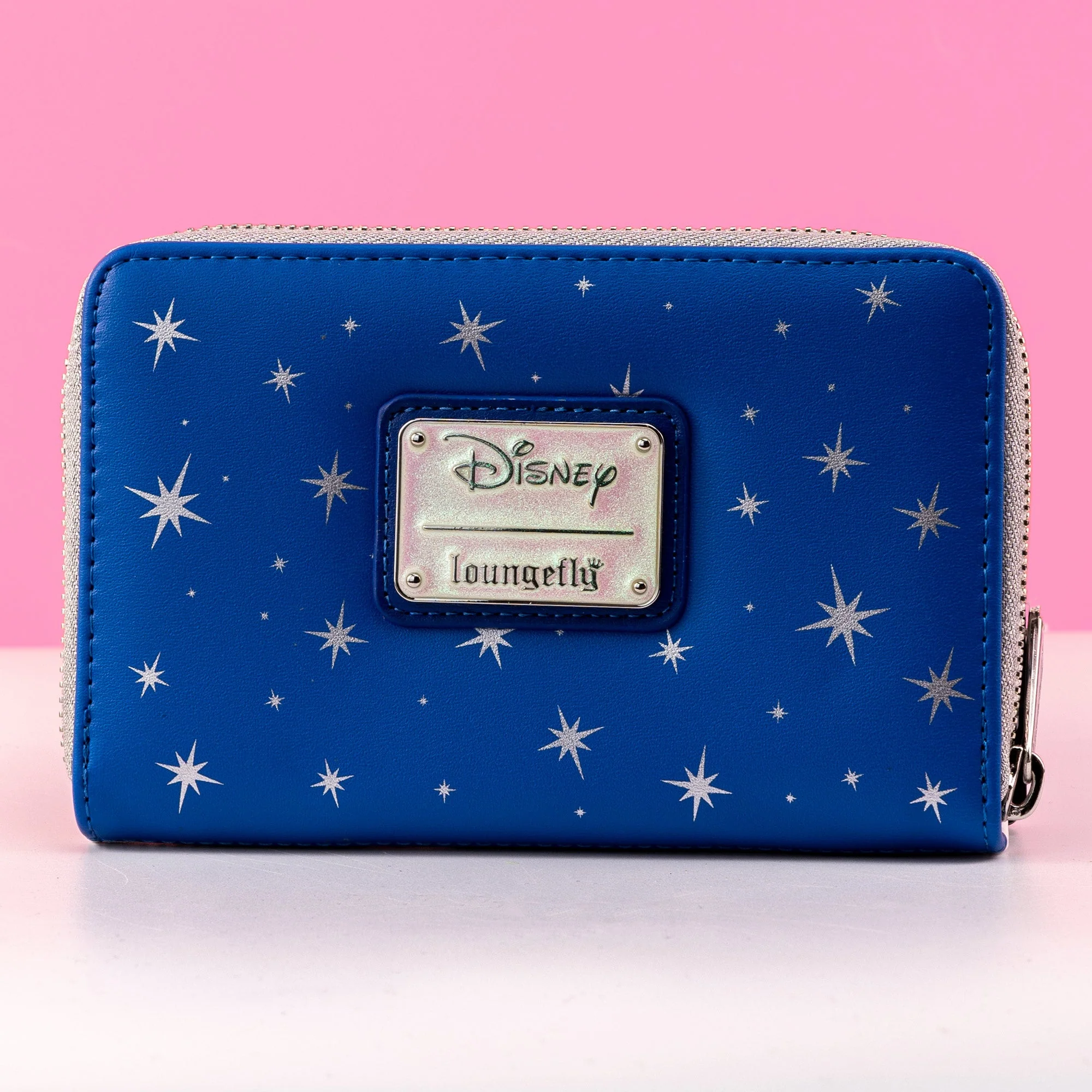 Loungefly x Disney Mickey and Minnie Mouse Winter Ice Skating Wallet - Image 2