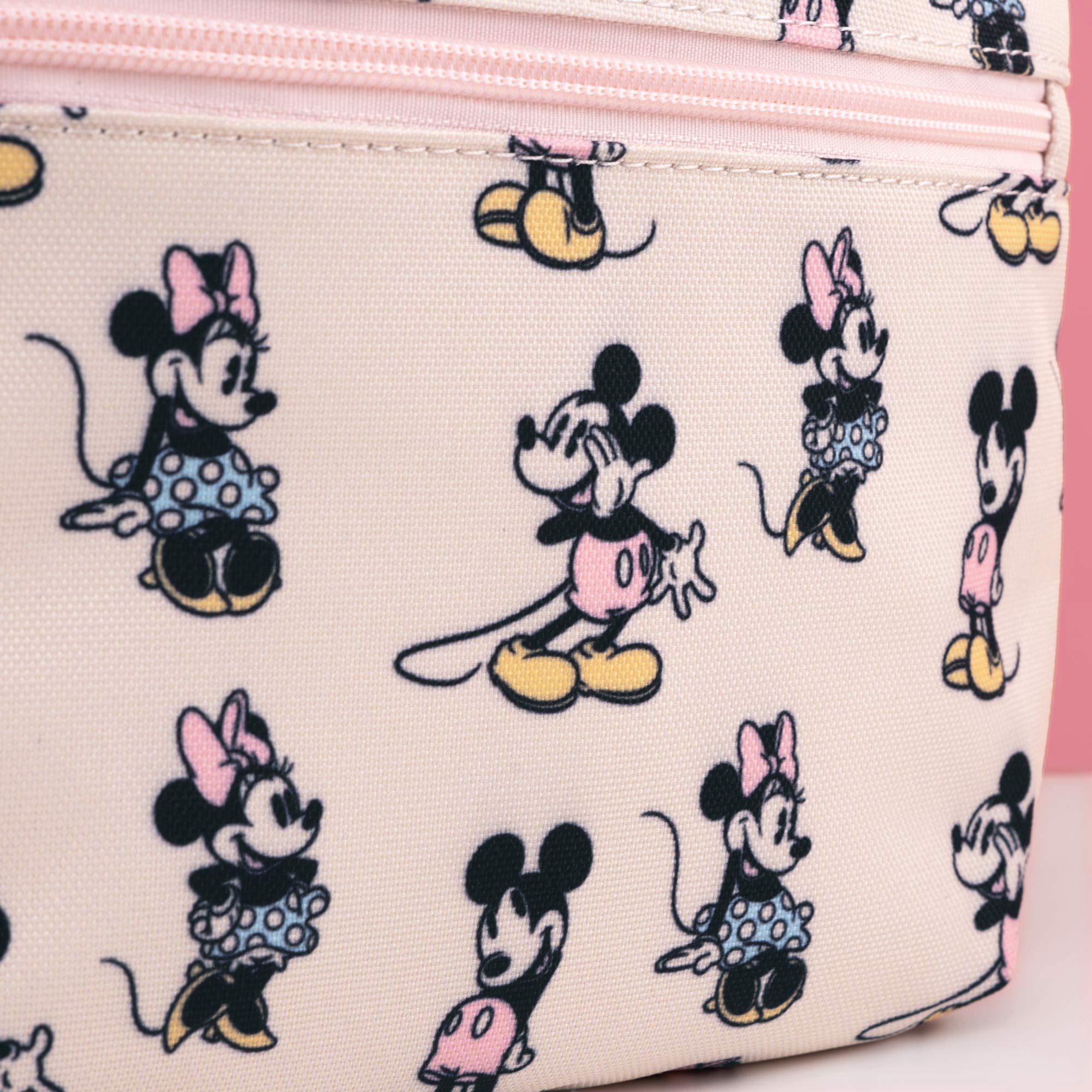 Loungefly x Disney Minnie Mouse Pastel Passport Bag - Image 2