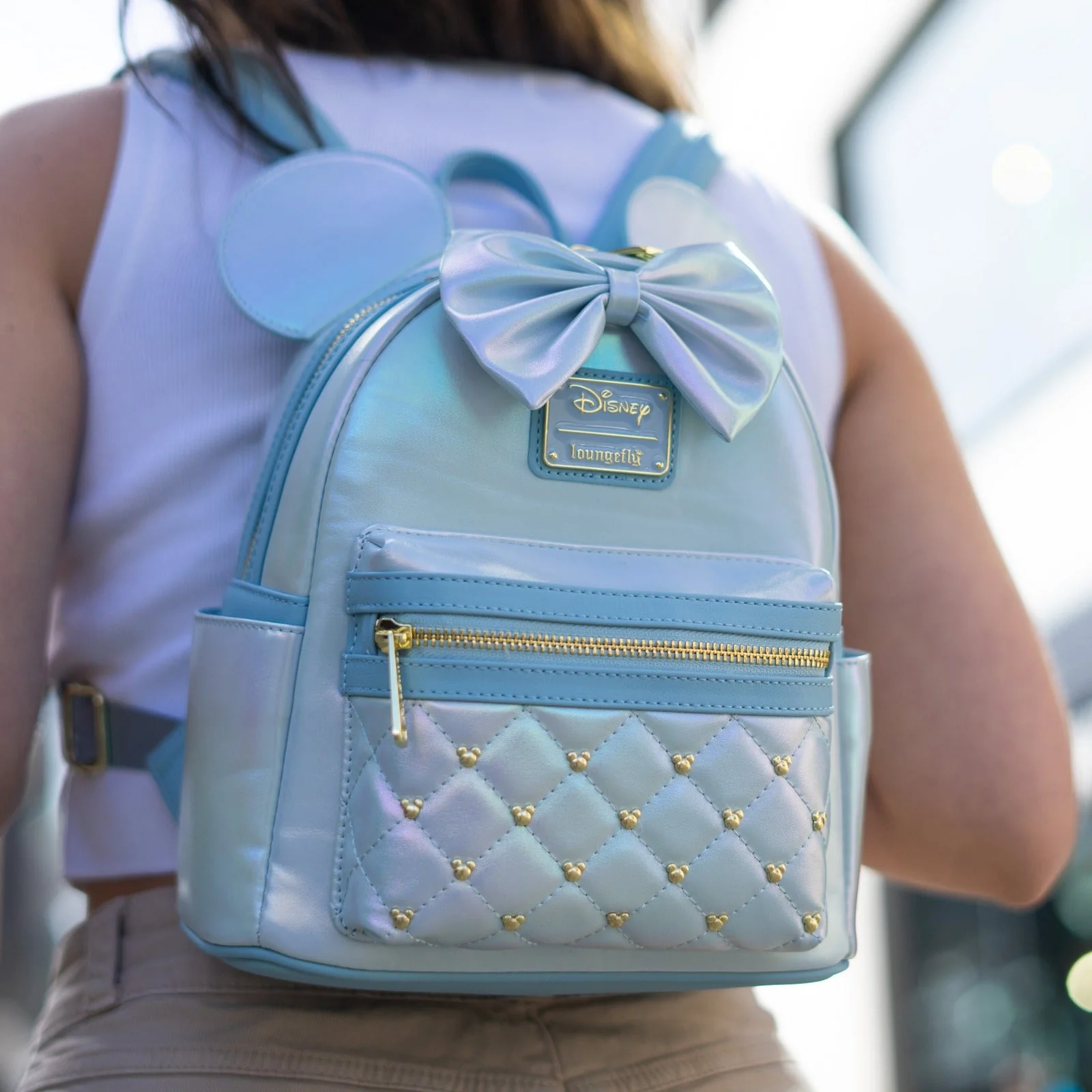 Loungefly x Disney Minnie Mouse Pearlescent Sky Quilted Mini Backpack - Image 5