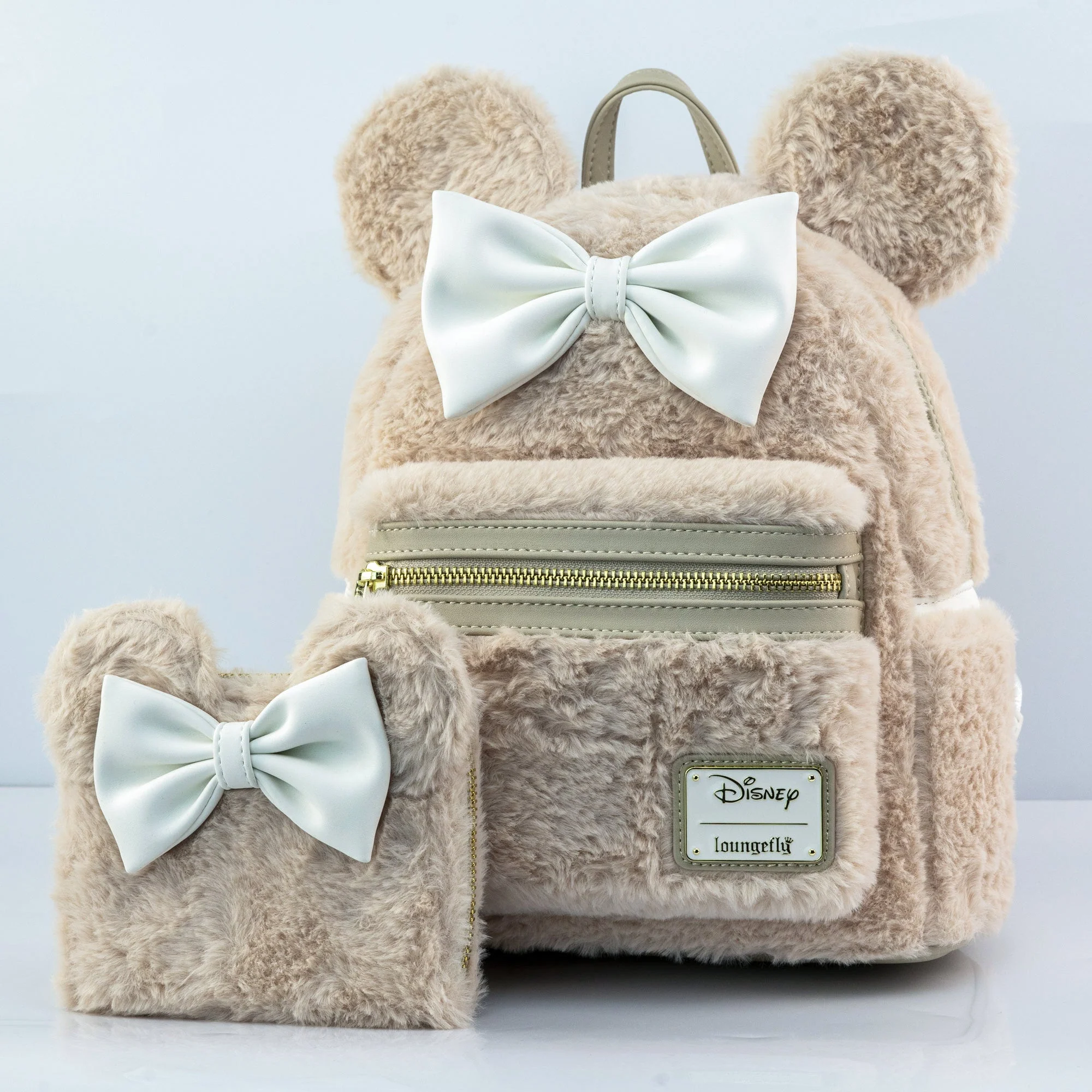 Loungefly x Disney Minnie Mouse Sherpa Cosplay Mini Backpack - Image 6