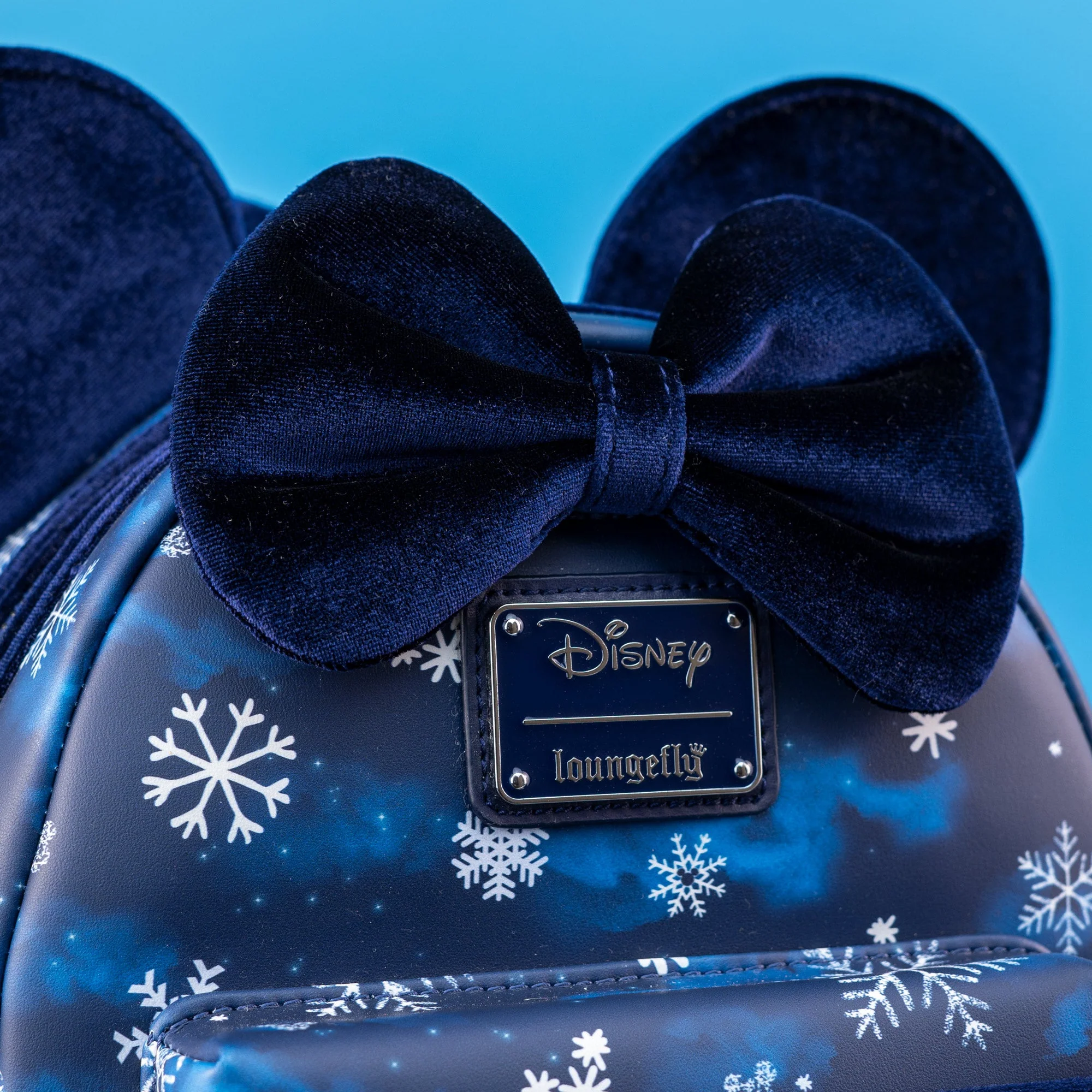 Loungefly x Disney Minnie Mouse Velvet Snowflakes Mini Backpack - Image 2