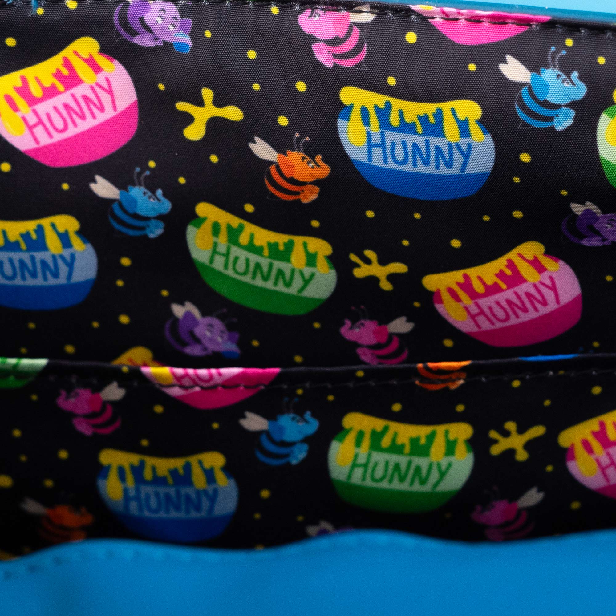 Loungefly x Disney Winnie the Pooh Heffa Dreams Crossbody Bag - Image 8