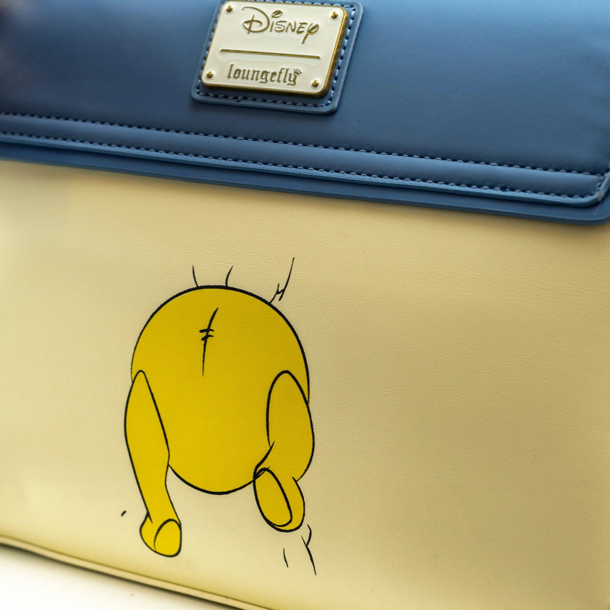 Loungefly x Disney Winnie the Pooh Peek A Pooh Crossbody Bag - Image 6