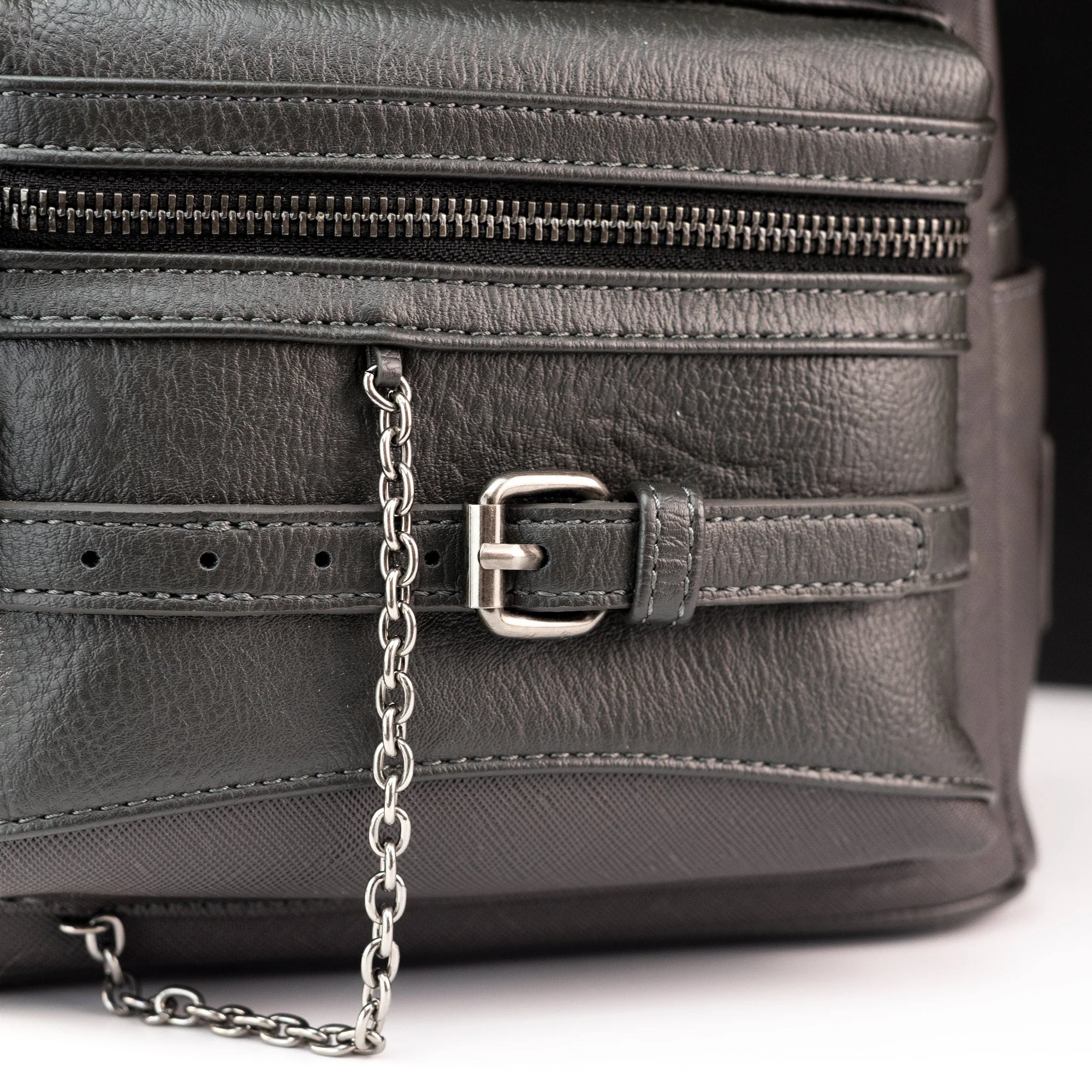 Loungefly x Game of Thrones Sansa Stark Cosplay Mini Backpack - Image 3
