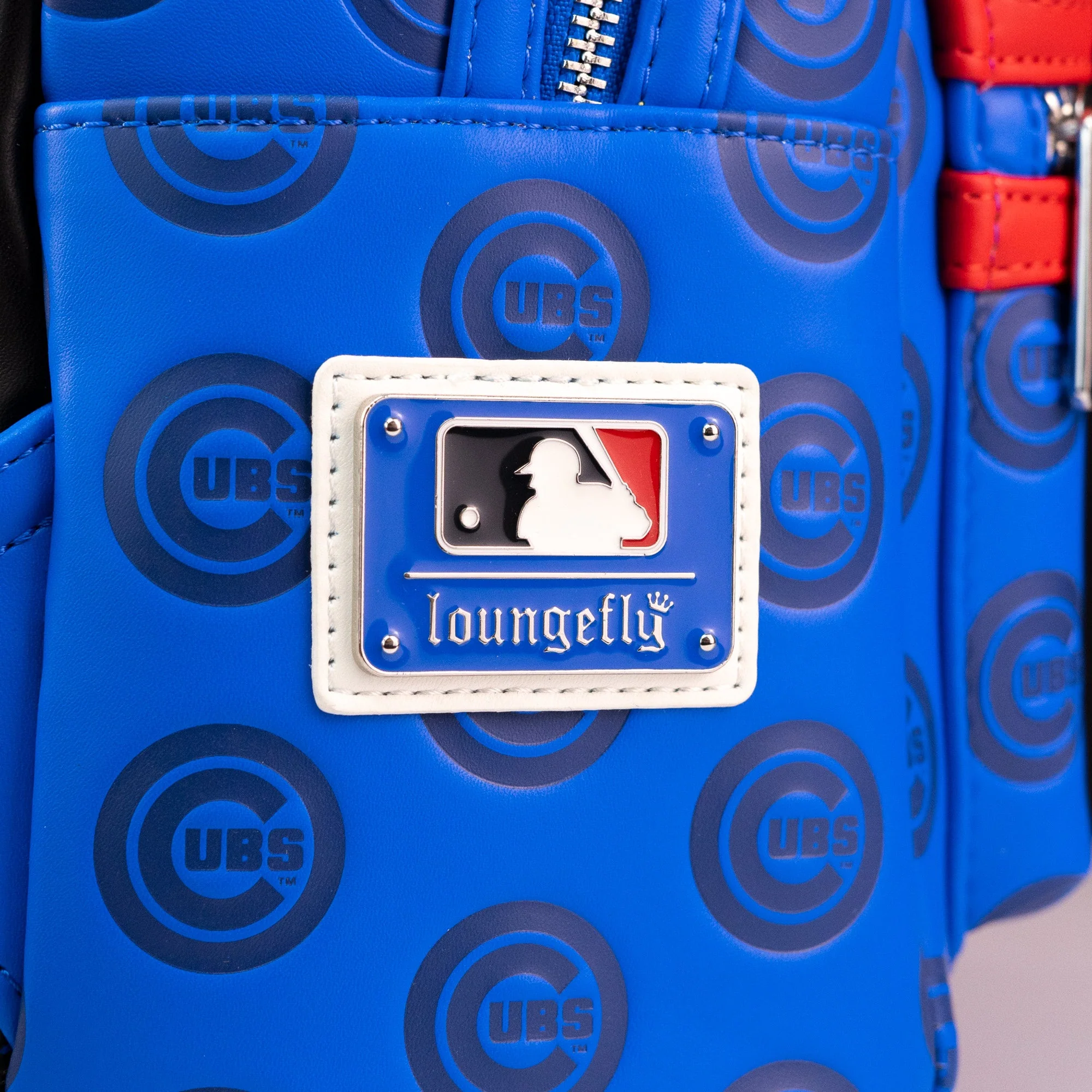 Loungefly x MLB Chicago Cubs Logo Mini Backpack - Image 4