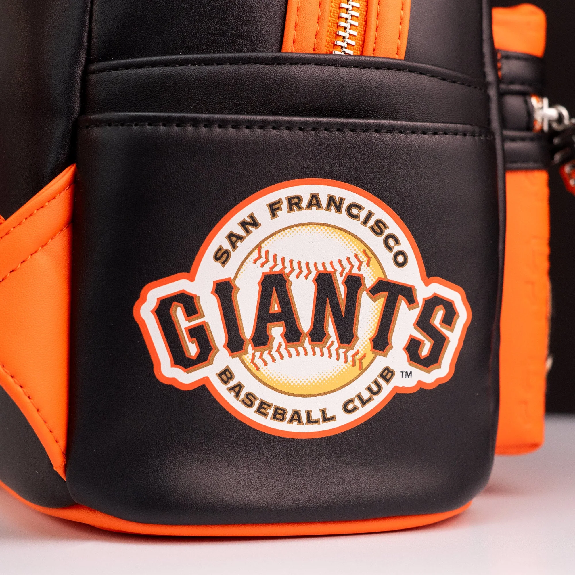 Loungefly x MLB San Francisco Giants Patches Mini Backpack - Image 5