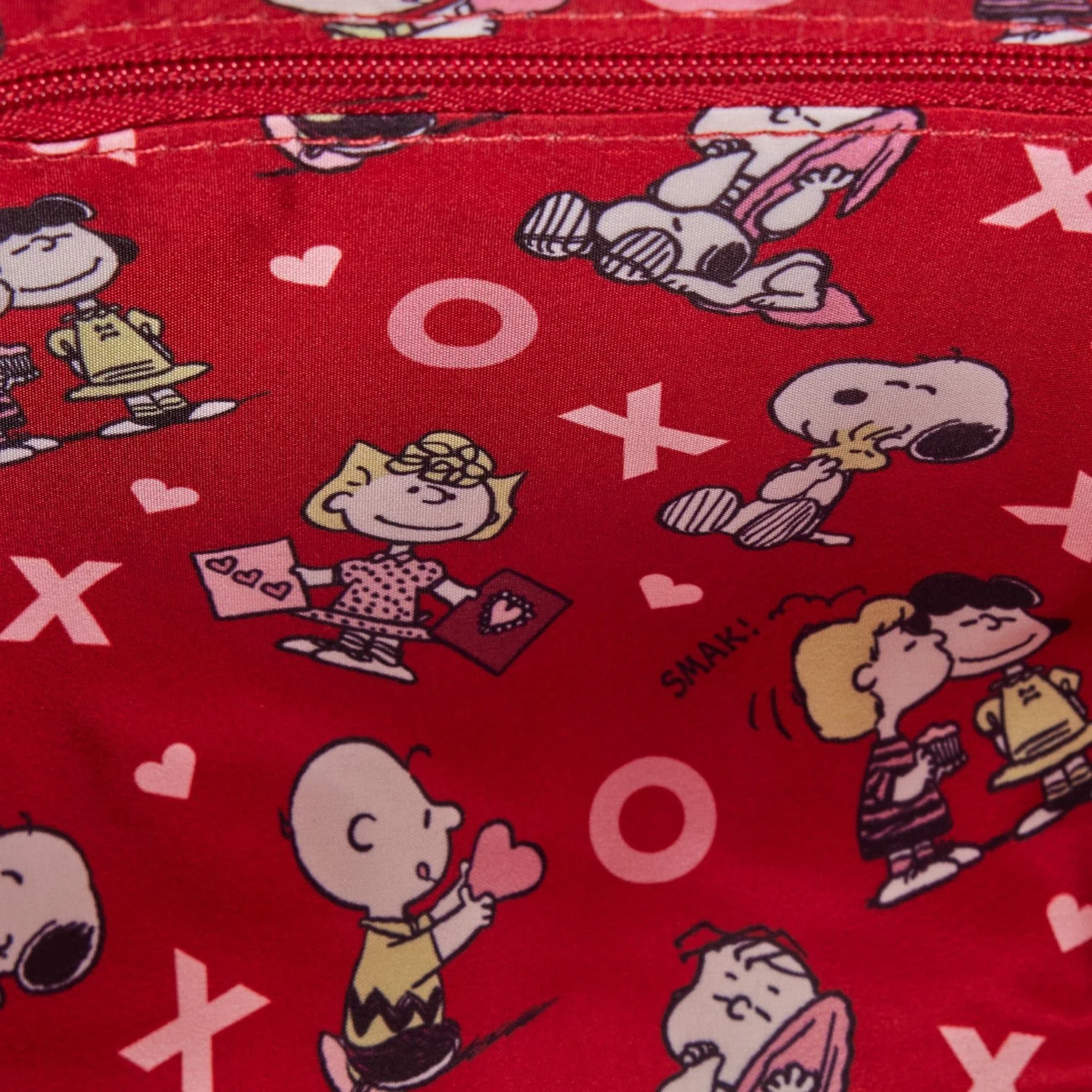 Loungefly x Peanuts XO Charm Crossbody Bag - Image 4