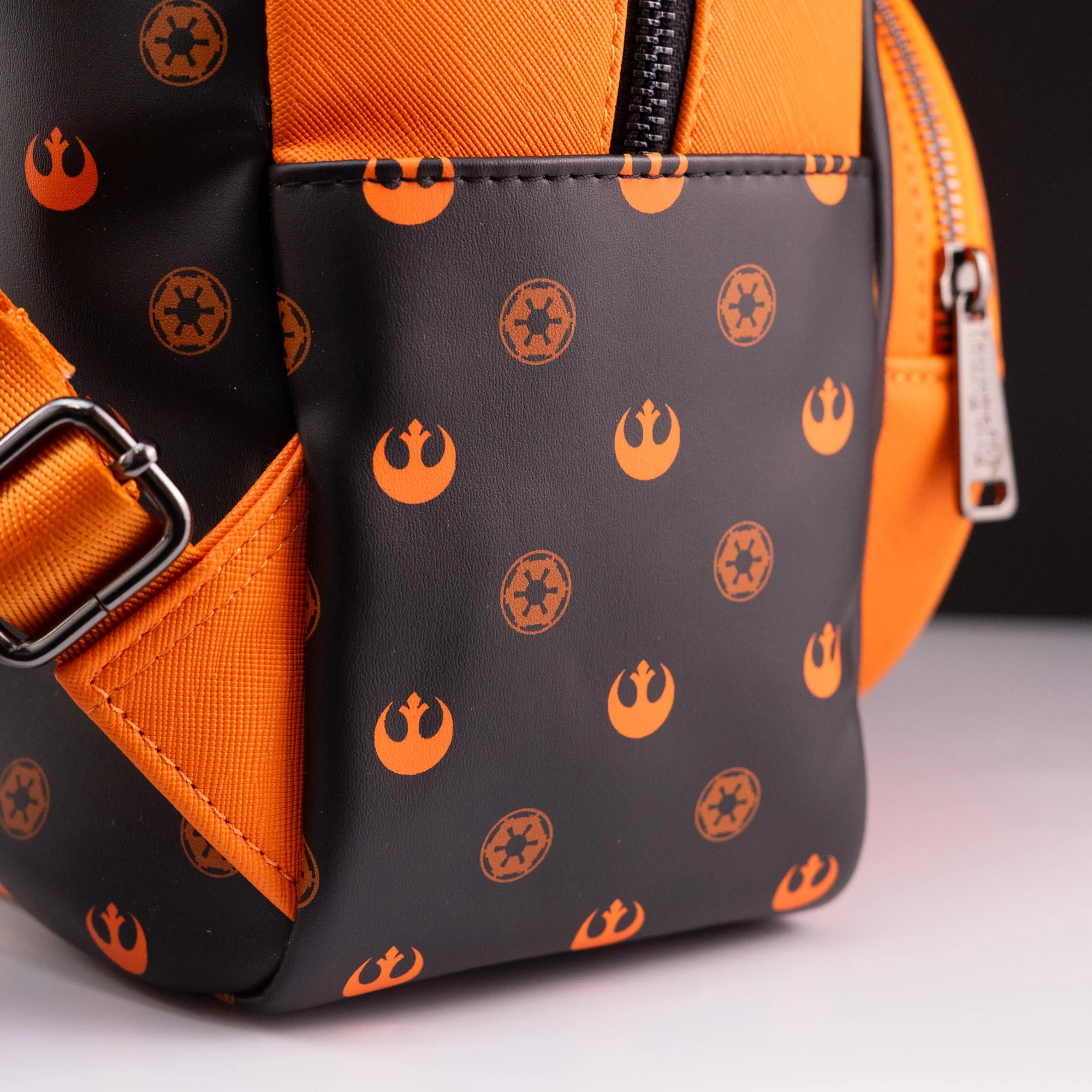Loungefly x Star Wars Darth Vader Jack Lantern Star Mini Backpack - Image 4