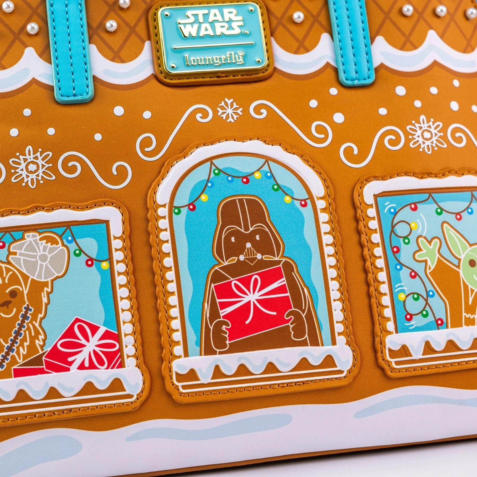 Loungefly x Star Wars Festive Gingerbread House Crossbody Bag - Image 4
