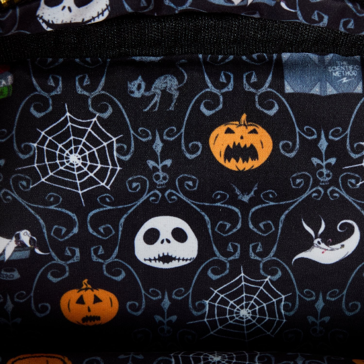 Loungefly x The Nightmare Before Christmas Scary Teddy Crossbuddies Bag - Image 7