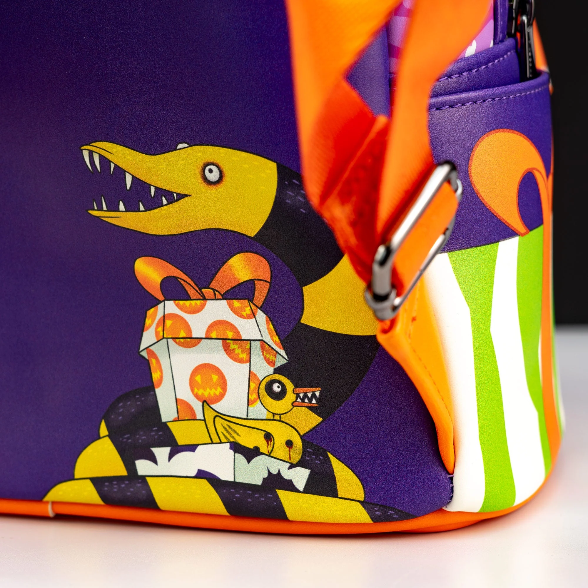 Loungefly x The Nightmare Before Christmas Scary Teddy Present Mini Backpack - Image 6