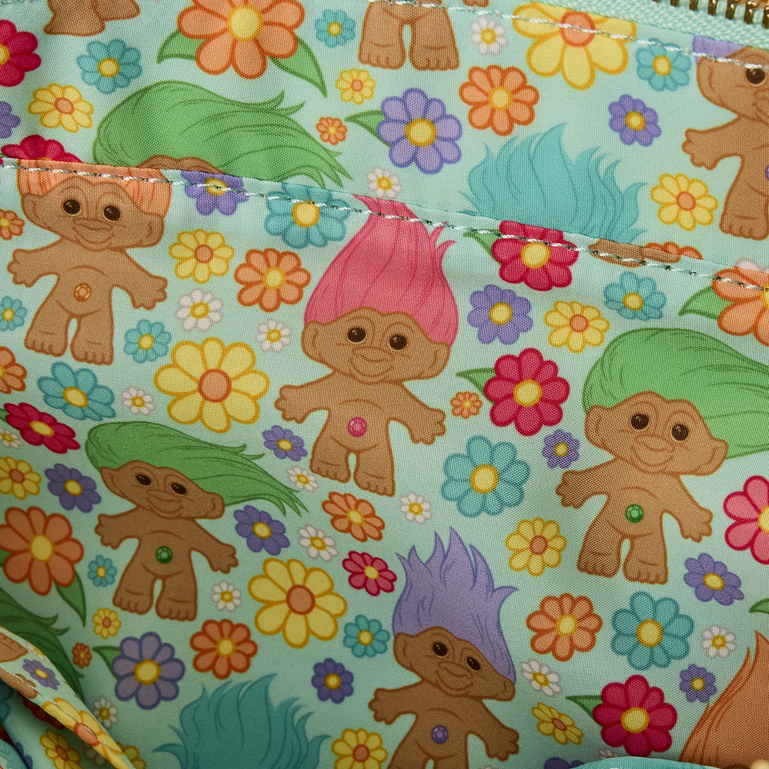 Loungefly x Universal Classic Trolls Tote Bag - Image 4