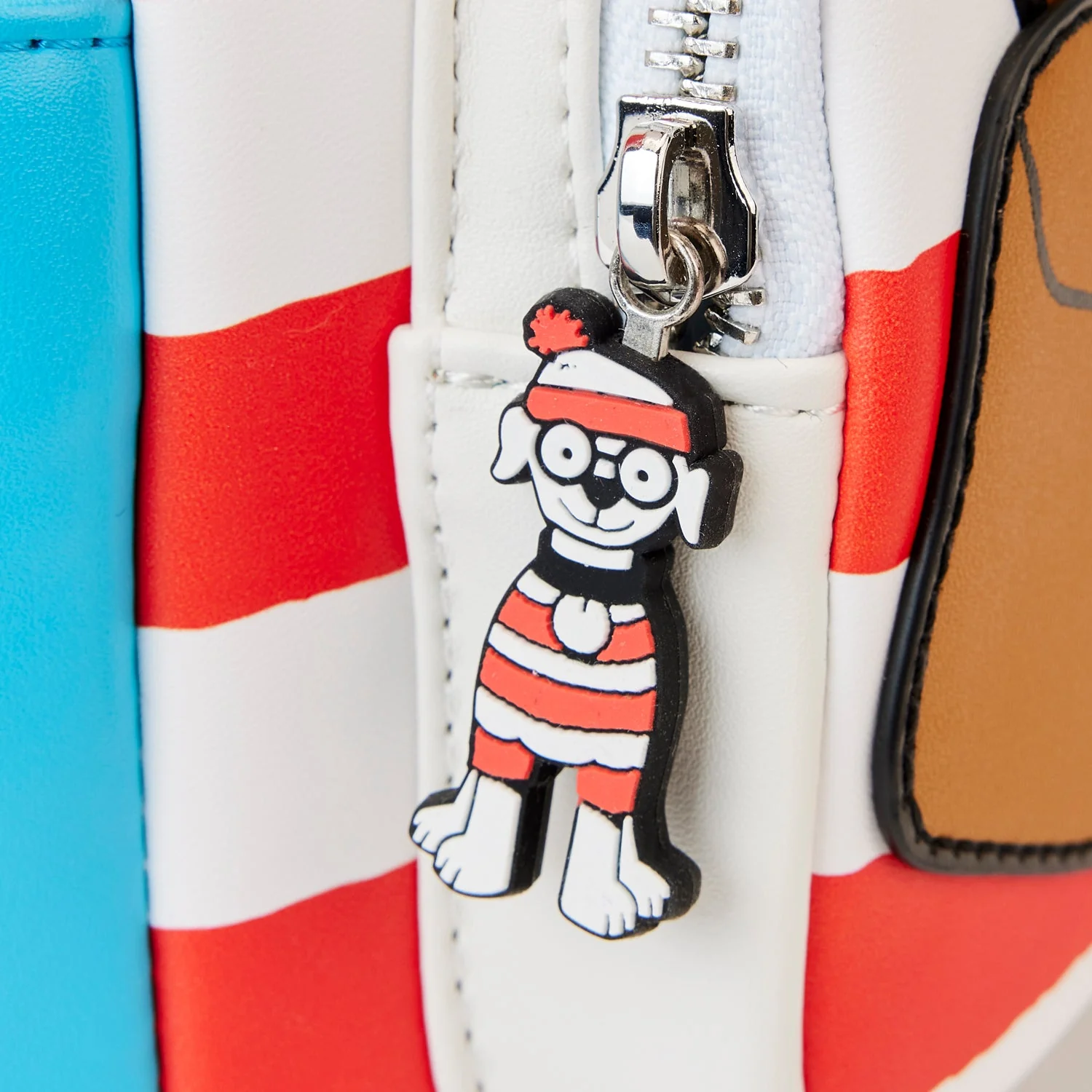 Loungefly x Where's Wally? (Waldo) Cosplay Mini Backpack - Image 7