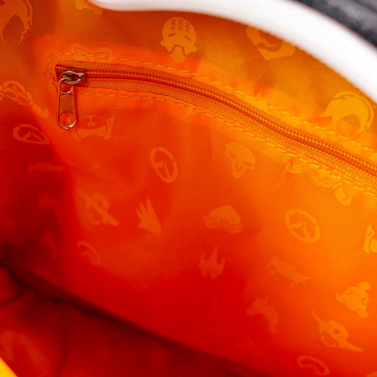 Overwatch Logo Messenger Bag - Image 2