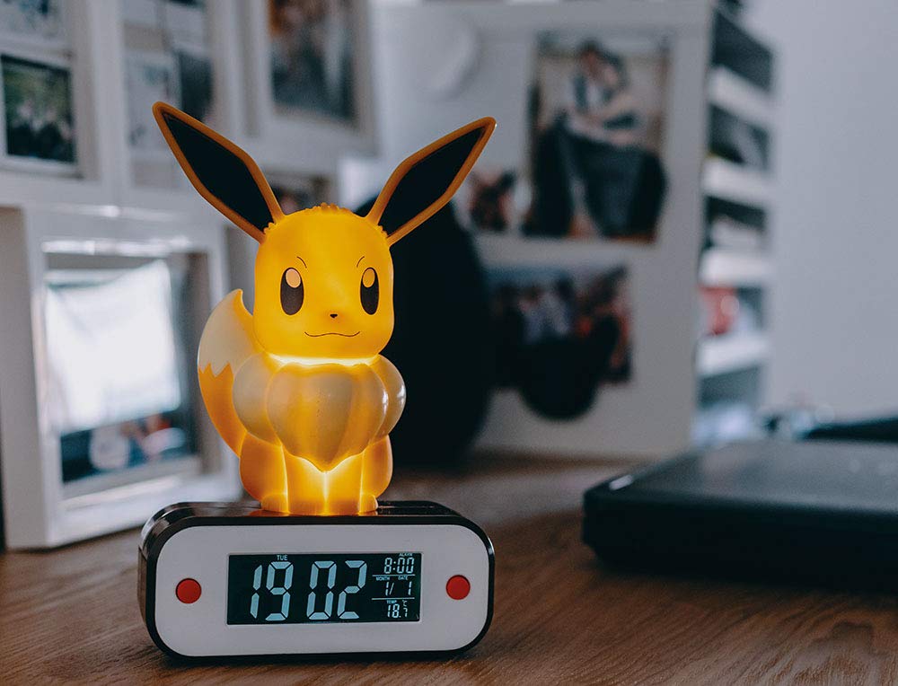 Pokemon Sleeping Eevee Radio Alarm Clock - Image 4