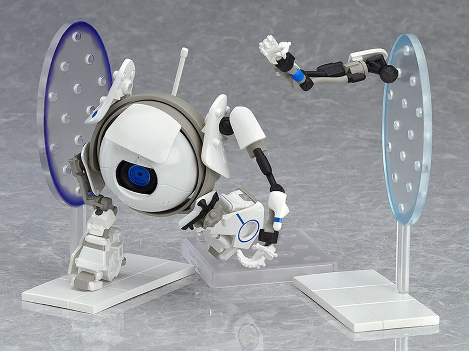 Portal 2 Atlas Nendoroid Figurine - Image 2