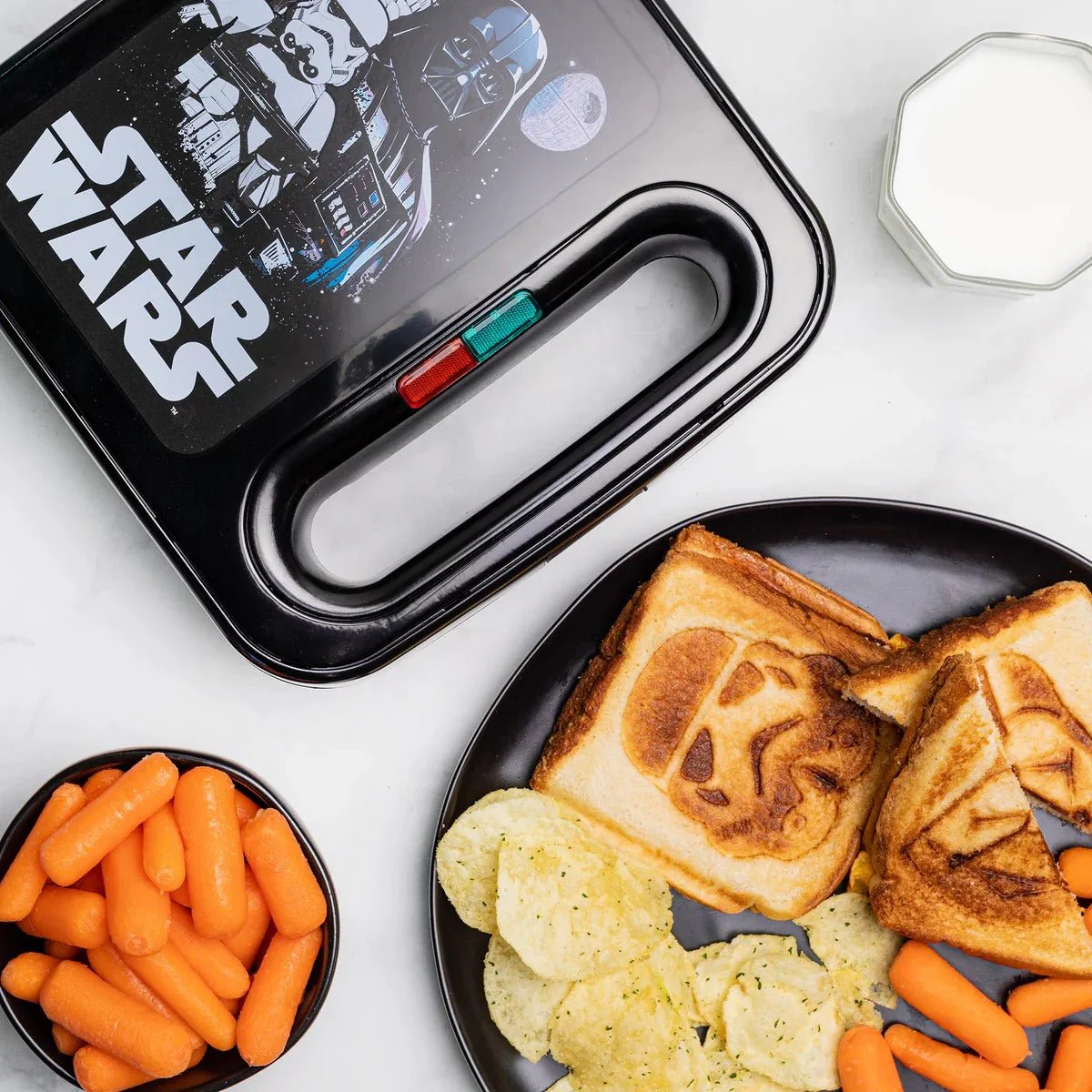 Star Wars Darth Vader & Stormtrooper Grilled Cheese Toastie Maker