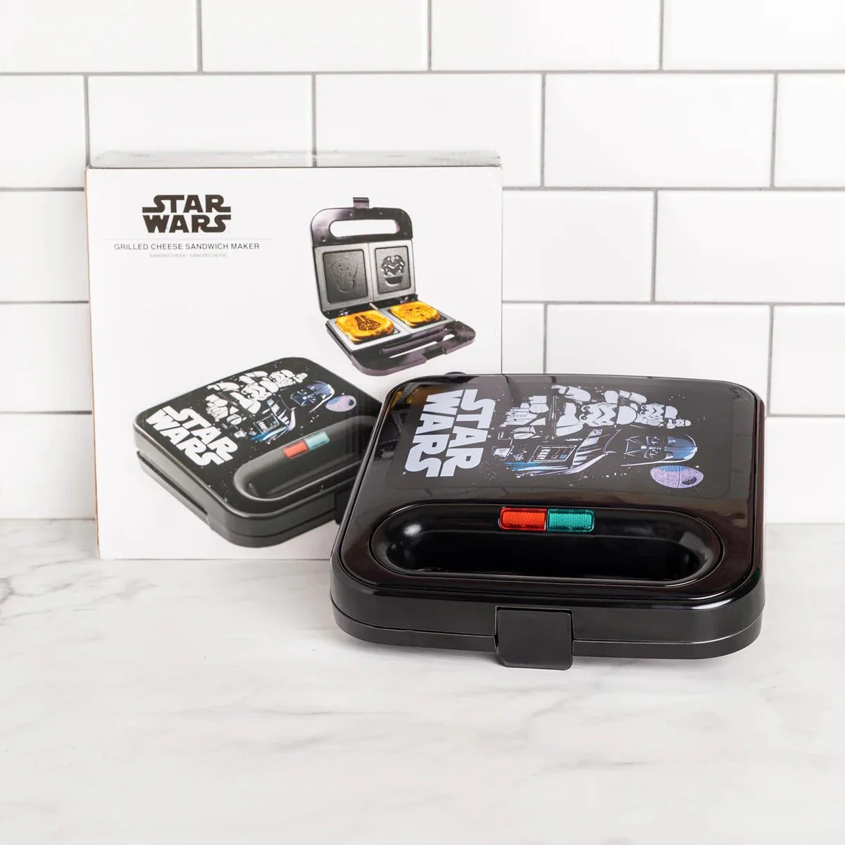 Star Wars Darth Vader & Stormtrooper Grilled Cheese Toastie Maker - Image 6