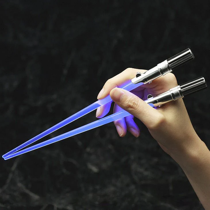 Star Wars Lightsaber Chopsticks (Light-Up) - Image 2