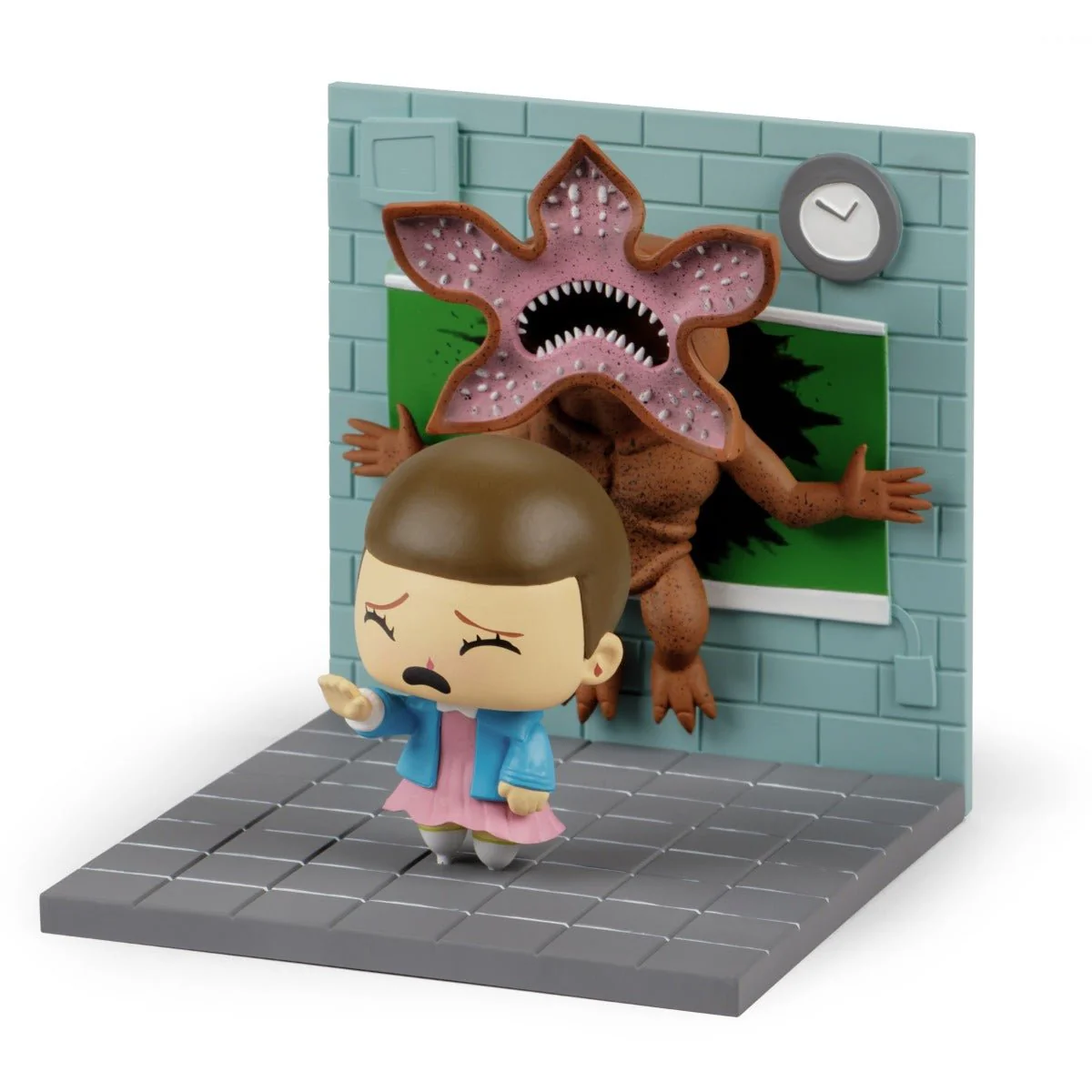 Stranger Things "Eleven vs Demogorgon" Diorama (LootCrate Exclusive) - Image 2