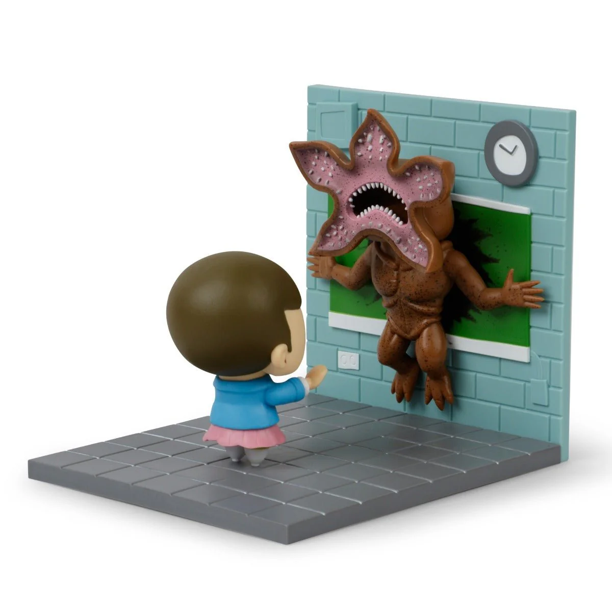 Stranger Things "Eleven vs Demogorgon" Diorama (LootCrate Exclusive) - Image 4
