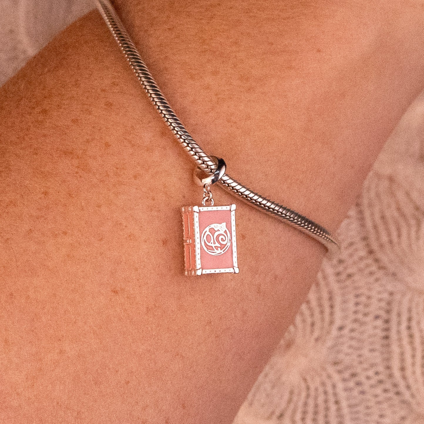 Wicked: For Good Glinda's Trunk Sterling Silver Slider Charm - Image 2